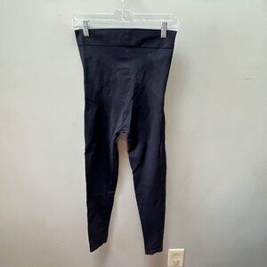 Blanqi Maternity Leggings // Size Medium